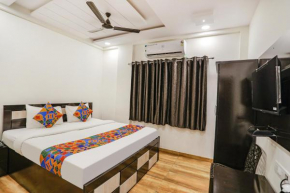 FabHotel Royal Stay - Beltarodi